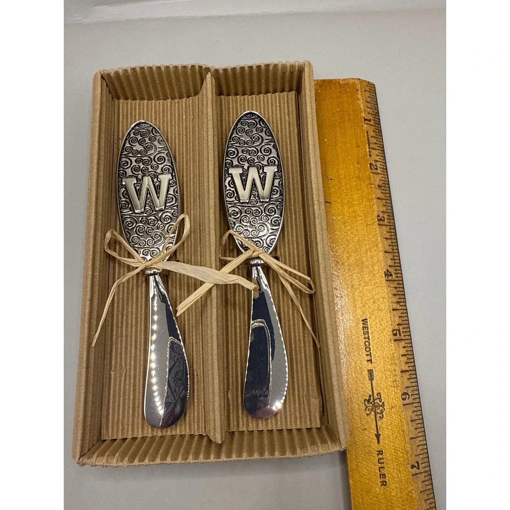Set of 2 Decorative Spreaders Monogram W Silver Tone‎
